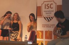 Thumbnail les campeurs ISC Spain, chantant avec un artiste espagnol de flamenco