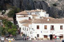 Thumbnail ville de Guadalest, une des villes les plus visitées d’Espagne.